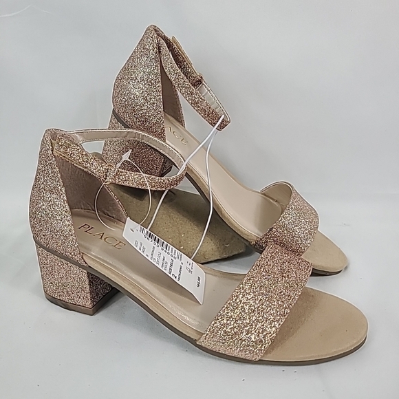 NEW The Children's Place Girls Soft Gold Low Heels Dress Pump Size 2 NWT - Picture 1 of 6
